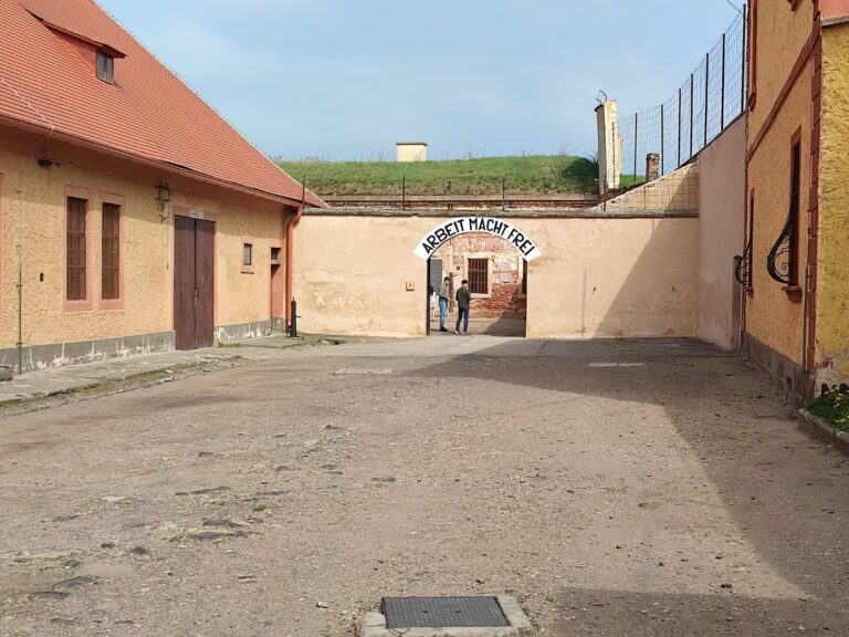 Exkurze devátých ročníků do Malé pevnosti Terezín